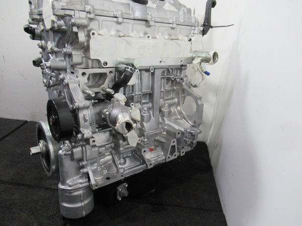 Toyota Corolla Avensis RAV4 2.2D 2ADFHV Motor 0KM