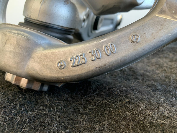 Mercedes Benz S Klasse W223 Fusee Rechts Voor NIEUW