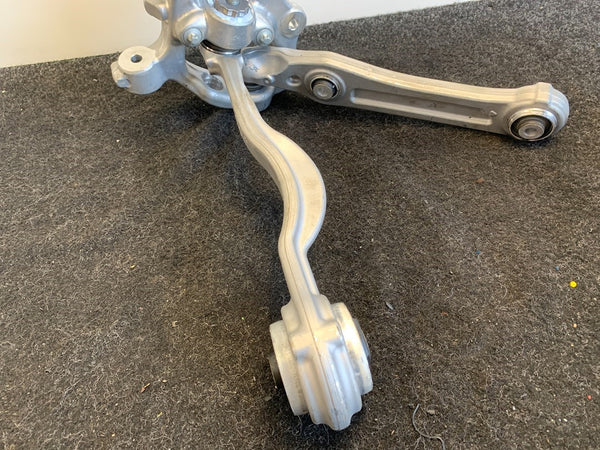 Mercedes Benz S Klasse W223 Fusee Rechts Voor NIEUW