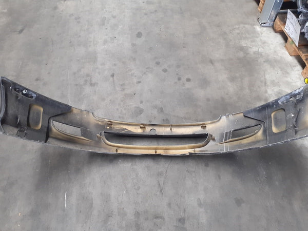 Aston Martin DB9 US Voorbumper Schade