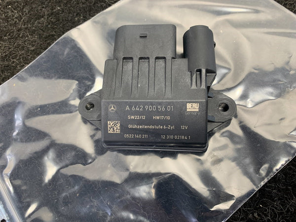 Mercedes Benz C E S V6 3.0 CDI OM642 Voorgloeirelais 12KM!