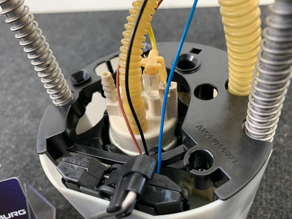 Lamborghini Aventador LP740 Kraftstoffpumpe elektrisch