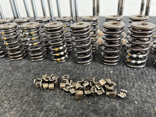 Audi R8 5.2L V10 2017 RH Cilinderkop Kleppenset