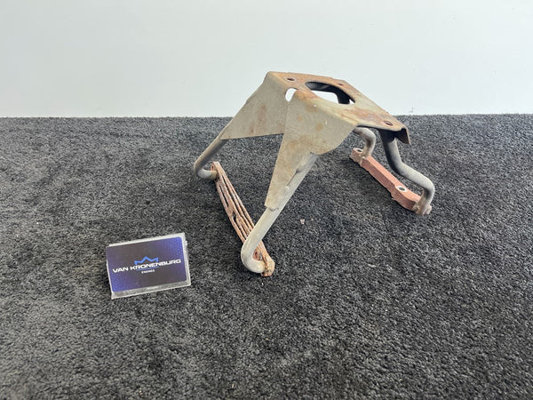 Porsche Carrera 911 (996) 3.6L Uitlaatsteun