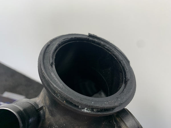 BMW M5 (F90) S63 Intercooler Rechts