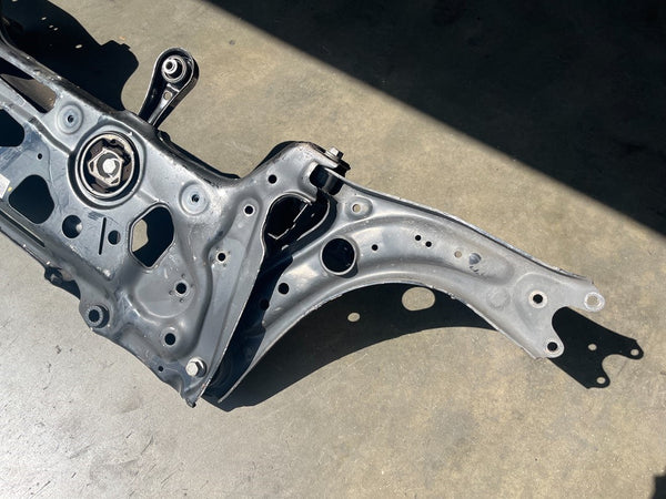 Volkswagen Golf VII (AUA) 2.0 GTD 16V CUNA Subframe
