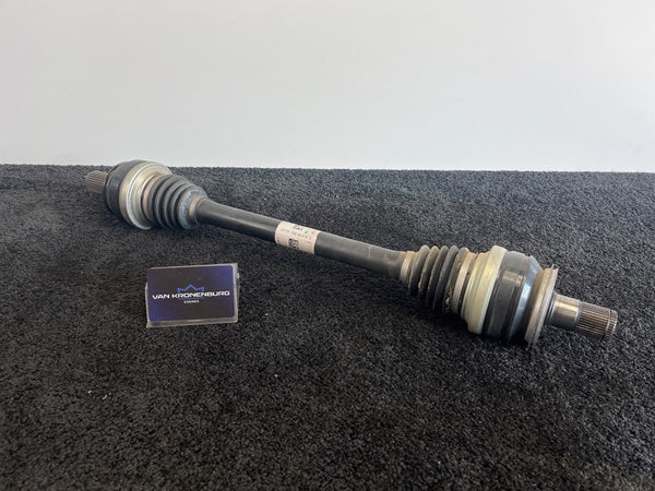 Mercedes Benz CLA (W118) AMG Aandrijfas Links-achter