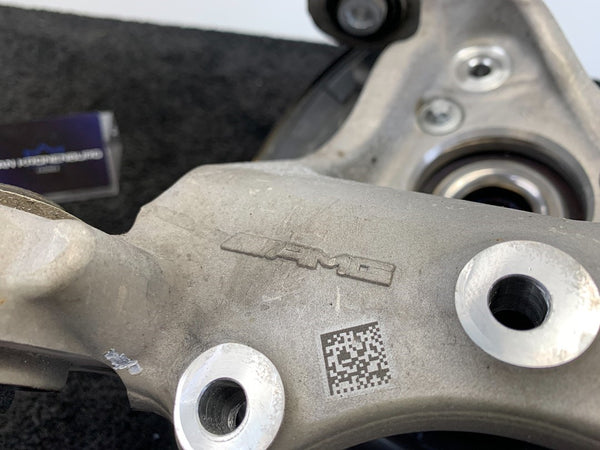 Mercedes Benz CLA (W118) AMG Fusee Links-achter