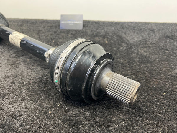 Mercedes Benz EQS (V297) Aandrijfas Links-achter 5KM!