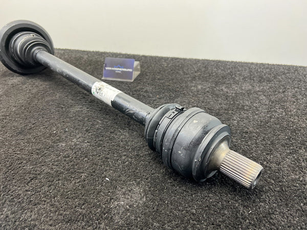 Mercedes Benz S-klasse (W223) S580 Maybach Aandrijfas Links Achter 5KM!