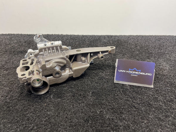 Mercedes Benz C63 E63 AMG 4.0 (177.980) Oliepomp