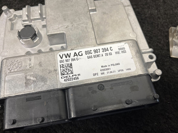 Volkswagen Golf (VIII) 1.0 eTSI Computer Motormanagement