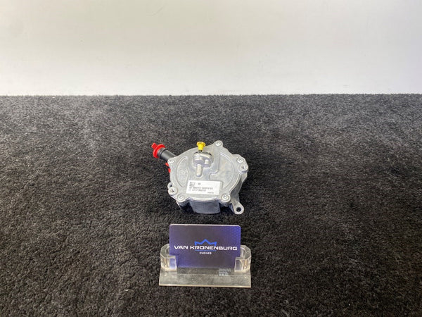 Mercedes Benz C63 AMG (W205) V8 177.980 Vacuumpomp