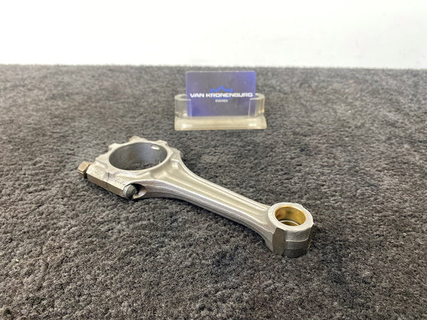 VW Audi 1.8 Turbo (APX) Drijfstang DE027B