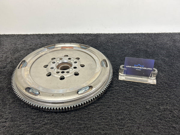 Mercedes Benz C-Klasse (W205) 274.920 C200 Dubbelmassa Vliegwiel