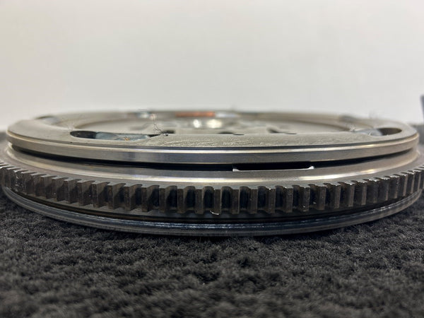 Mercedes Benz C-Klasse (W205) 274.920 C200 Dubbelmassa Vliegwiel