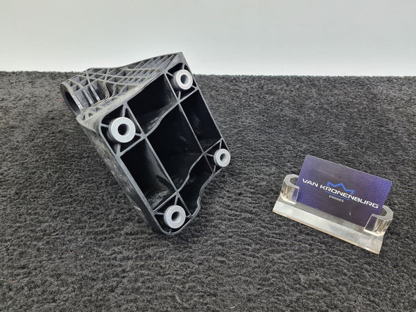 Mercedes Benz C-klasse (W206) Motorsteun A6542236400