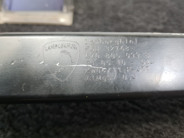 Lamborghini Aventador LP700 Spatbord Steun Links