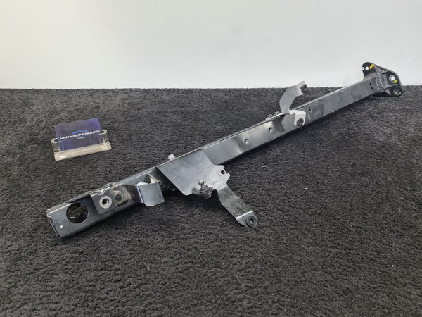 Lamborghini Aventador LP700 Spatbord Steun Links