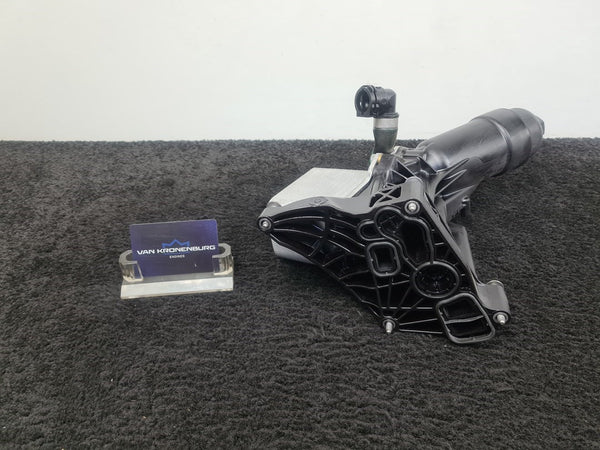 BMW 2-Serie (F23) 218i 1.5 B38B15A Oliefilterhuis 8513963