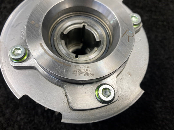 Toyota Lexus (LS460) 1URFSE Nokkenasverstelling 1305038050