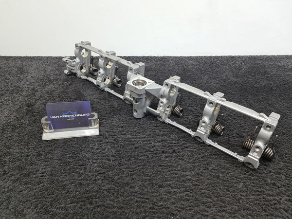 BMW 7-Serie (E65/E66/E67) Nokkenashuis 7512658