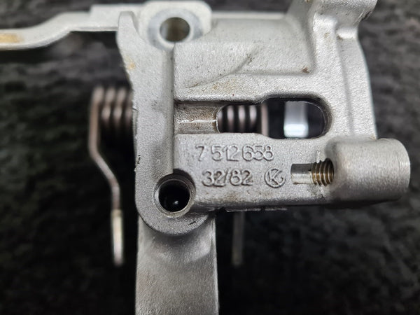 BMW 7-Serie (E65/E66/E67) Nokkenashuis 7512658