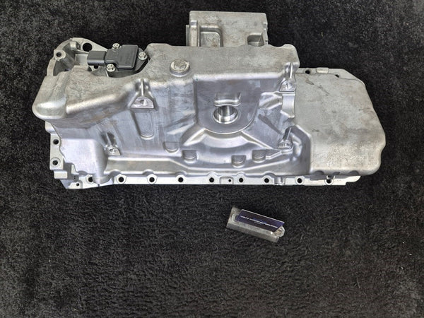 BMW X5 (E70) 4.8 N62B48B Ölwanne 7541223