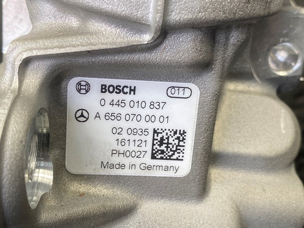 Mercedes Benz S-Klasse (W222) 656.929 Dieselpumpe OEM NEU! A6560700001