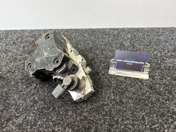Mercedes Benz Vito Viano Sprinter OM648 Kraftstoffpumpe A6480700201