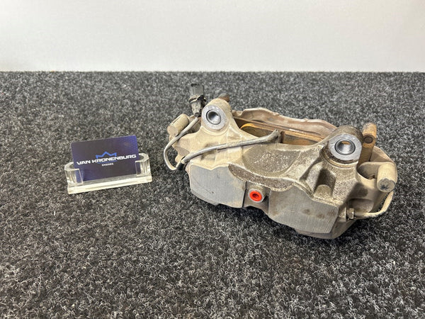 Audi A5 (B9) Remklauw Links Voor 8W05FP / ACF005