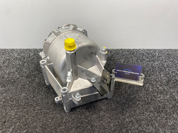 Mercedes Benz S-klasse (W220) 5.8 S-600L 137.970 Dynamo OEM NIEUW!