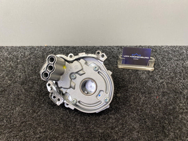 Mercedes Benz S-klasse (W220) 5.8 S-600L 137.970 Oliepomp OEM NIEUW! R1371810020