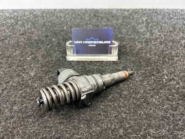 Volkswagen Golf (V) 1.9 TDI BLS Pompverstuiver 038130073BN