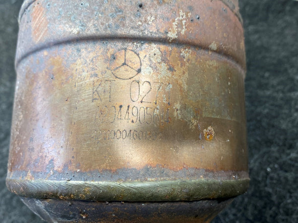 Mercedes Benz E-Klasse (W213) E-300 276.952 Katalysator A2124910101