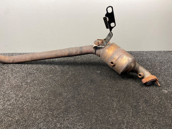 Mercedes Benz E-Klasse (W212) E-300 276.952 Katalysator A2124910101