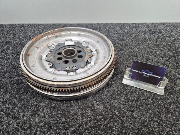 Audi Seat Volkswagen 2.0 TDI Dubbel Massa Vliegwiel 05L105266J 5KM!