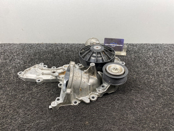 Mercedes Benz (W212) E-63 AMG 5.5 157.980 Waterpomp A15701071706