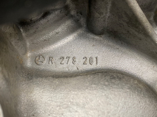 Mercedes Benz (W212) E-63 AMG 5.5 157.980 Waterpomp A15701071706