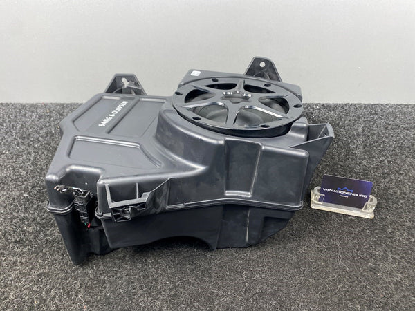 Mercedes Benz GLS AMG Subwoofer Bang & Olufsen A1668202702