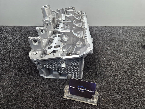 BMW M5 (F90) S63B44B 4.4L Zylinderkopf Zylinder 1-4 Links 7852459