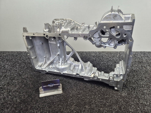 BMW M5 (F90) S63B44B 4.4L V8 Ölwanne 7852388