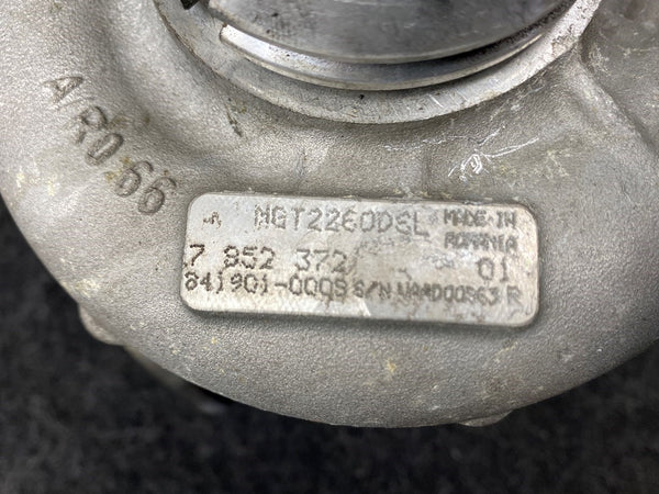 BMW M5 (F90) 4.4 S63B44B Turbo Rechts 7852372