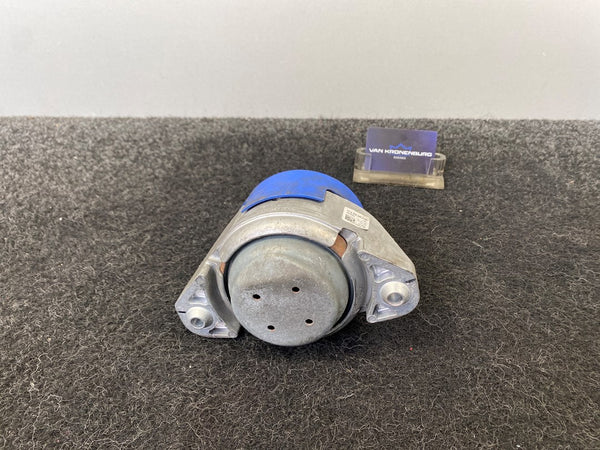 Mercedes Benz S-Klasse (W222) Motorsteun Links A2222402100