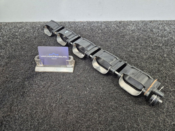 Audi S6 (C6) 5.2 V10 BXA Inlaatspruitstuk Swirlflaps Rechts