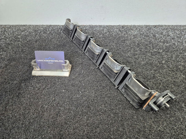 Audi S6 (C6) 5.2 V10 BXA Inlaatspruitstuk Swirlflaps Rechts