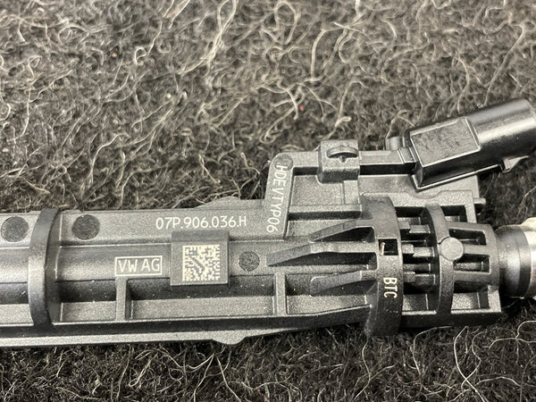 Bentley Bentayga W12 6.0 Injektor Nieuw Origineel 07P906036H