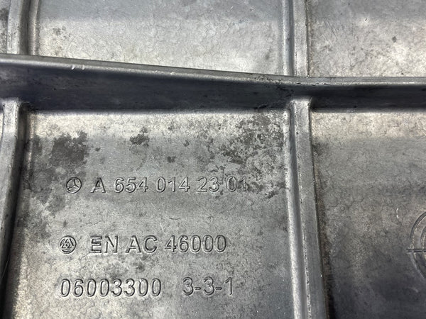 Mercedes Benz Vito (447.6) 2.0 CDI 654.920 Oil Sump Pan A6540142301