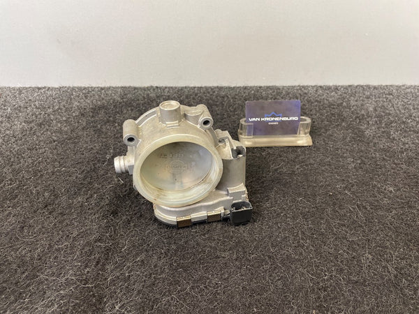 Mercedes Benz S-Klasse S-600L Throttle Body A1371410125