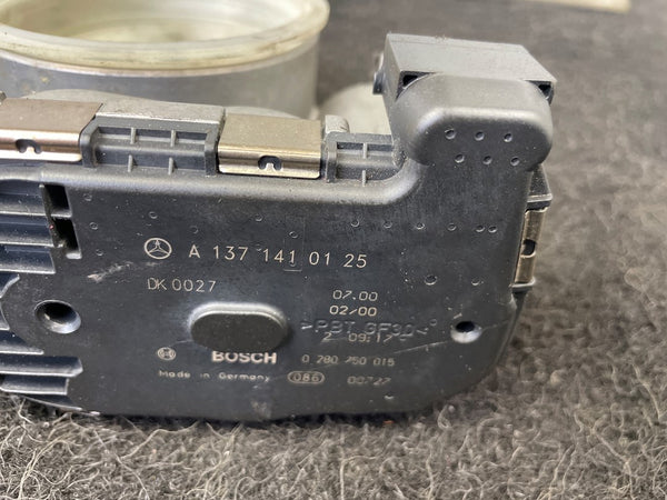 Mercedes Benz S-Klasse S-600L Throttle Body A1371410125